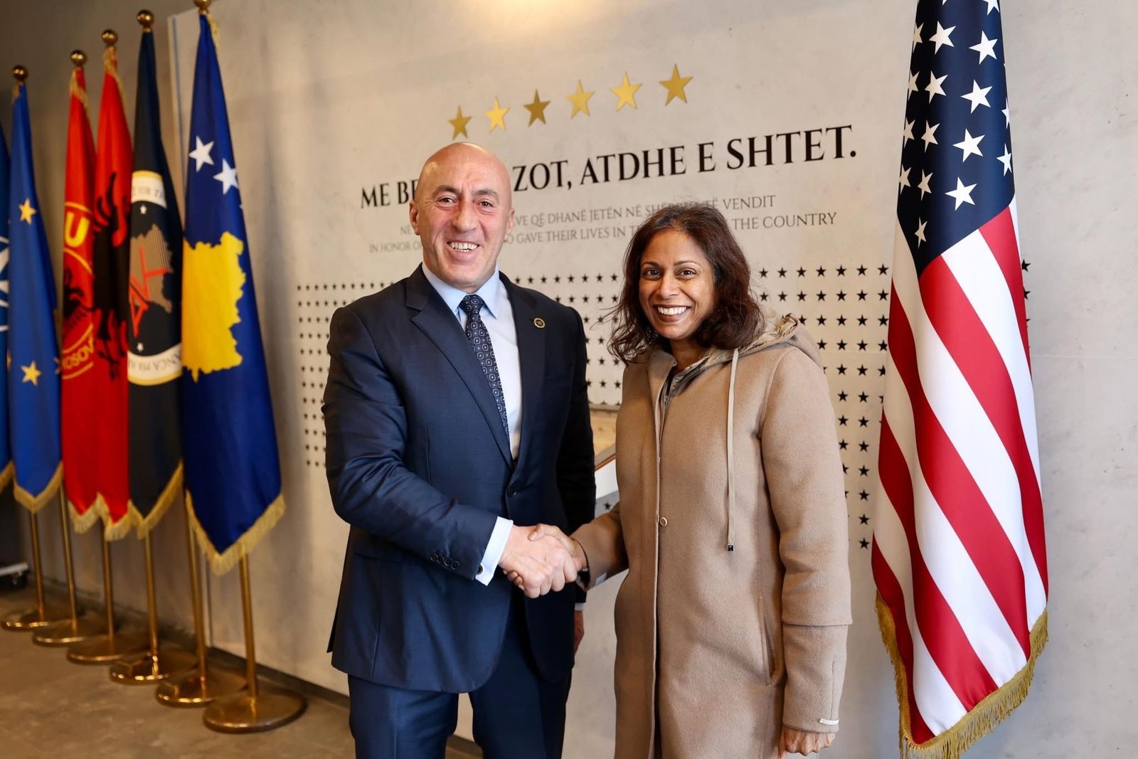 Haradinaj takon diplomaten amerikane