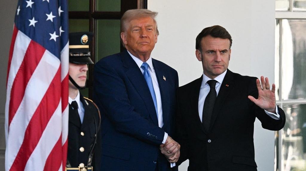 Macron takohet me Trump në Shtëpinë e Bardhë për bisedime mbi Ukrainën