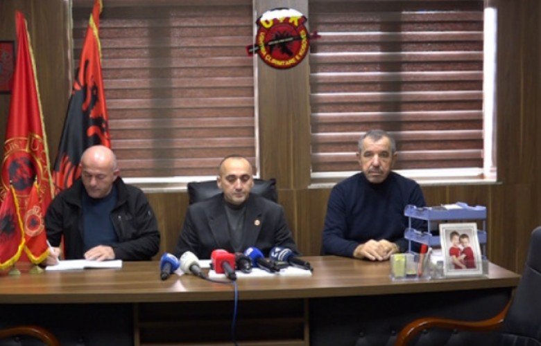 Më 13 dhjetor OVL e UÇK proteston në Shkup për padrejtësitë në Hagë