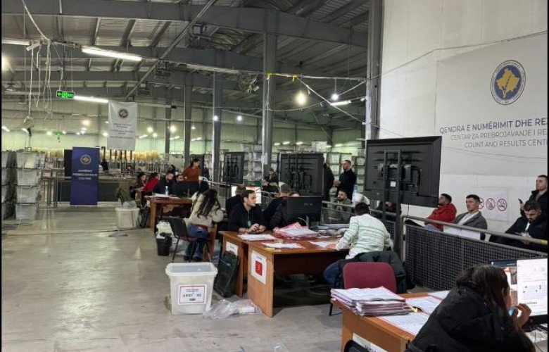 KQZ: Vazhdon numërimi i votave nga diaspora, janë numëruar 41 nga 92 kuti